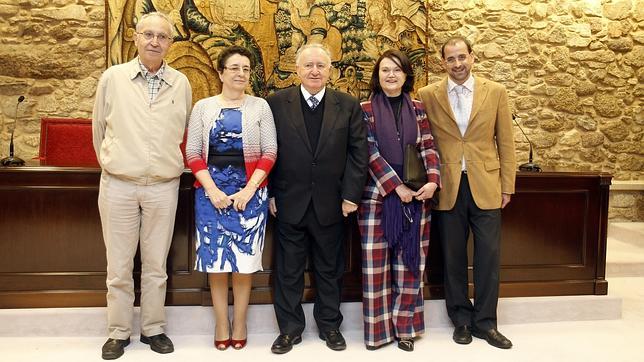Nova directiva da Real Academia Galega, Andrés Torres Queiruga, Rosario Álvarez, Margarita Ledo, Alonso Montero e Henrique Monteagudo