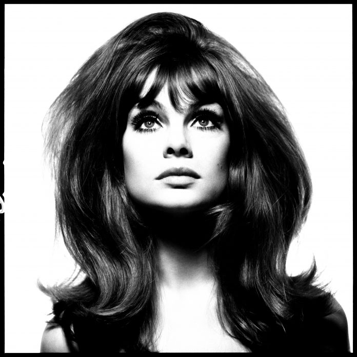 Jean Shrimpton fotografada por David Bayley. Fonte: Fundación MOP