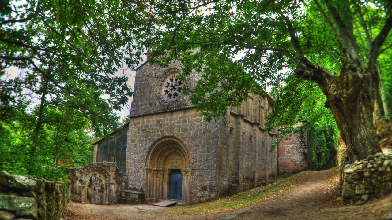 Santa Cristina de Ribas de Sil. Fonte: Consorcio de Turismo da Ribeira Sacra.