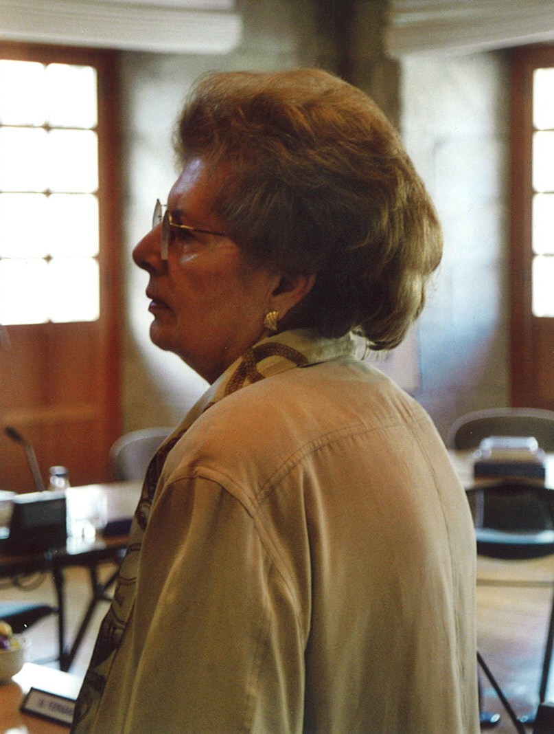 Blanca Jiménez na sede do Consello da Cultura. 2002.