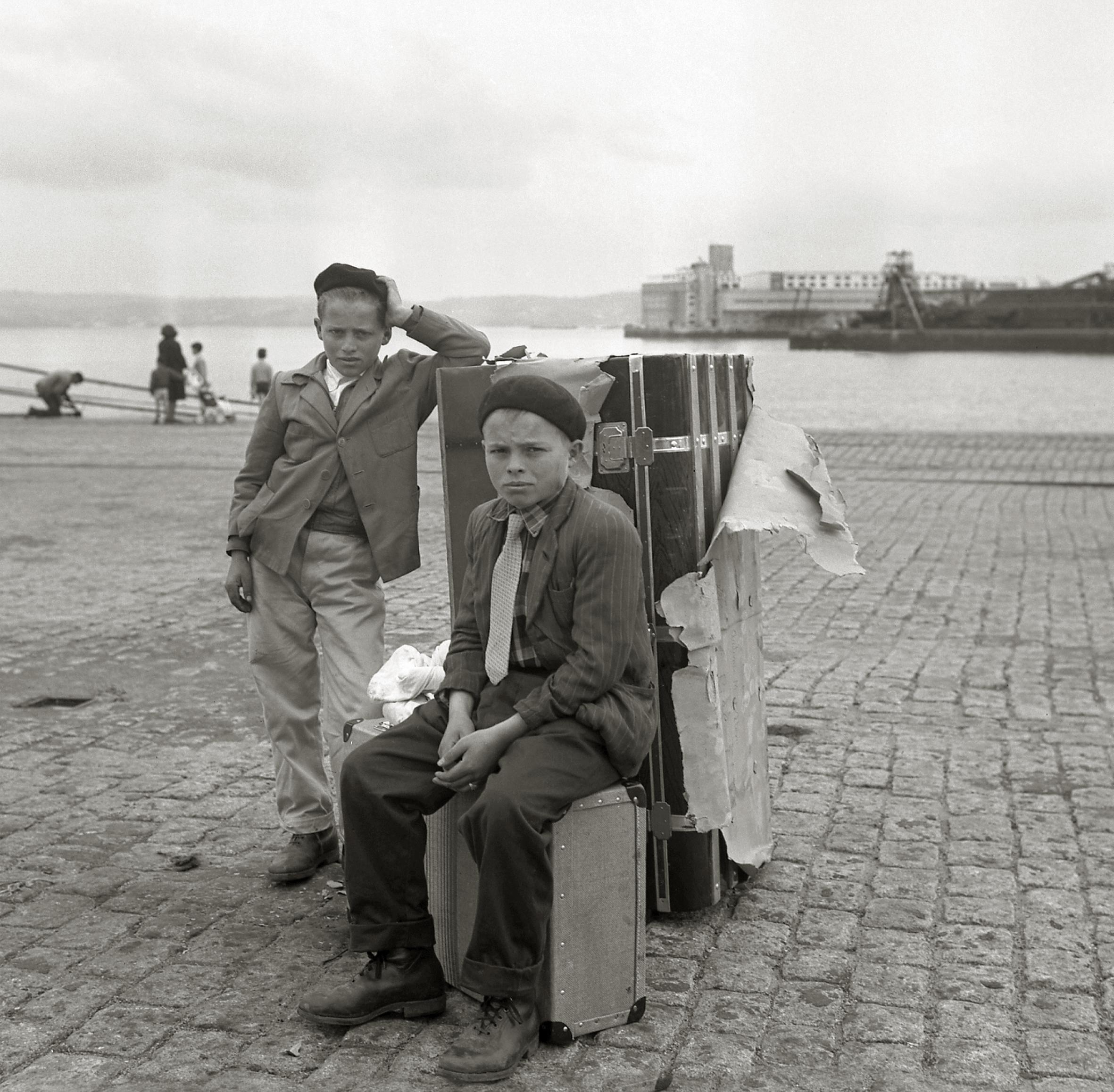 Nenos que perderon o barco. A Coruña 1960. 