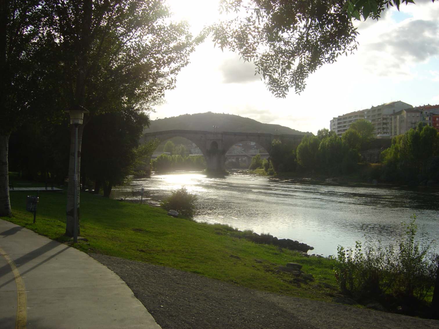 As naturezas do río no tecido da cidade (espazos intermedios). Ourense