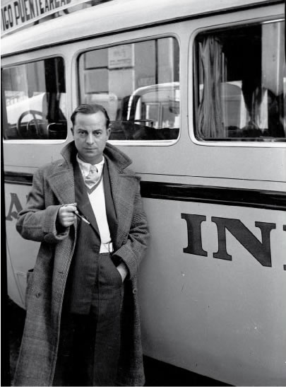 Autorretrato. Ourense, 1933