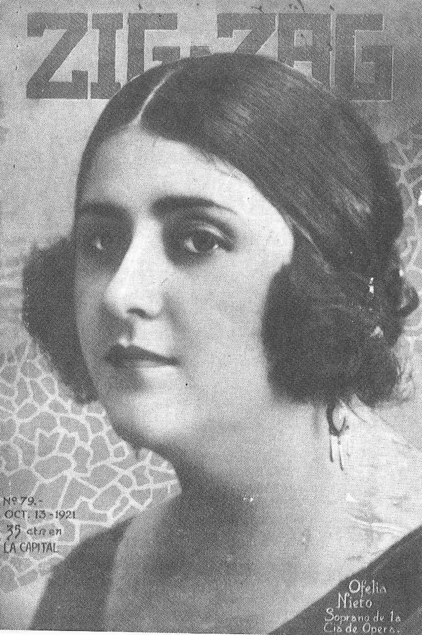 A soprano Ofelia Nieto. 