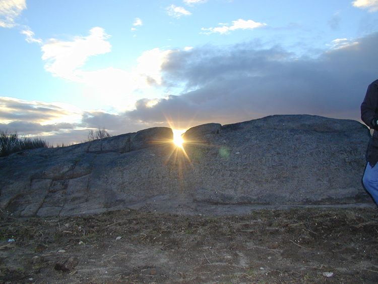 Solsticio no petróglifo de A Ferradura