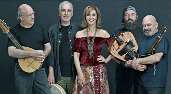 DOA de esquerda a dereita: Xoan Piñón, Bernardo Martinez, Susana de Lorezo, Oscar Fernandez e Xaquin Blanco. Foto: BOA Music