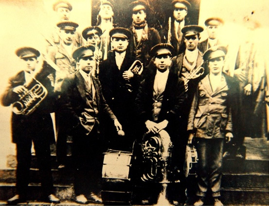 A banda en 1929