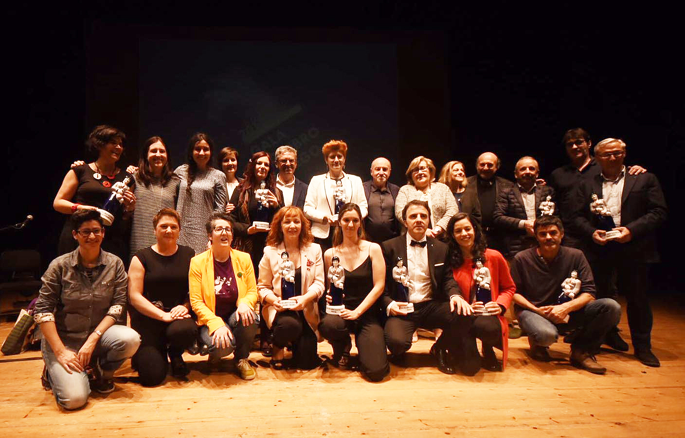A IIª Gala do Libro Galego recoñeceu as mellores achegas do pasado ano. A IIª Gala do Libro Galego recoñeceu as mellores achegas do pasado ano