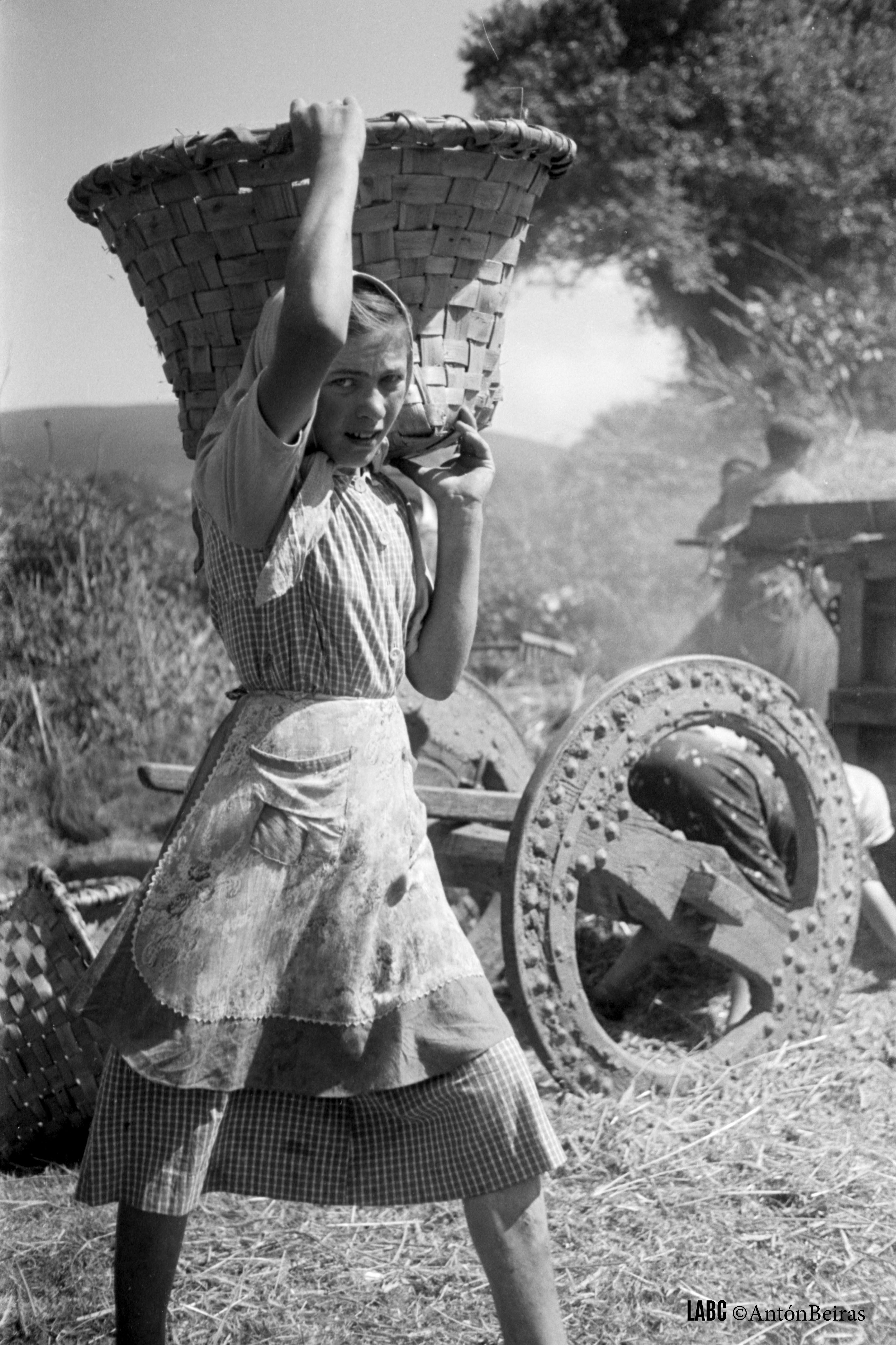 Fotografía de A malla de Pascual. Antón Beiras, 1957