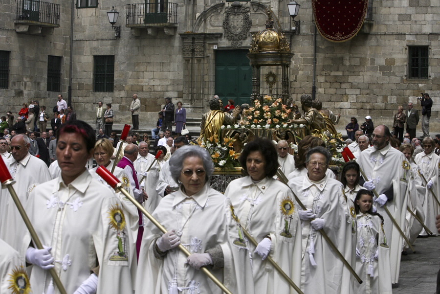 Procesion da ofrenda do Antigo Reino. Fonte: Consellaría de Cultura