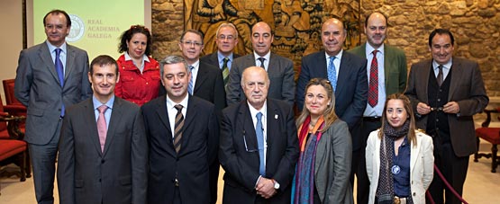 Participantes na presentación. Foto: Real Academia Galega