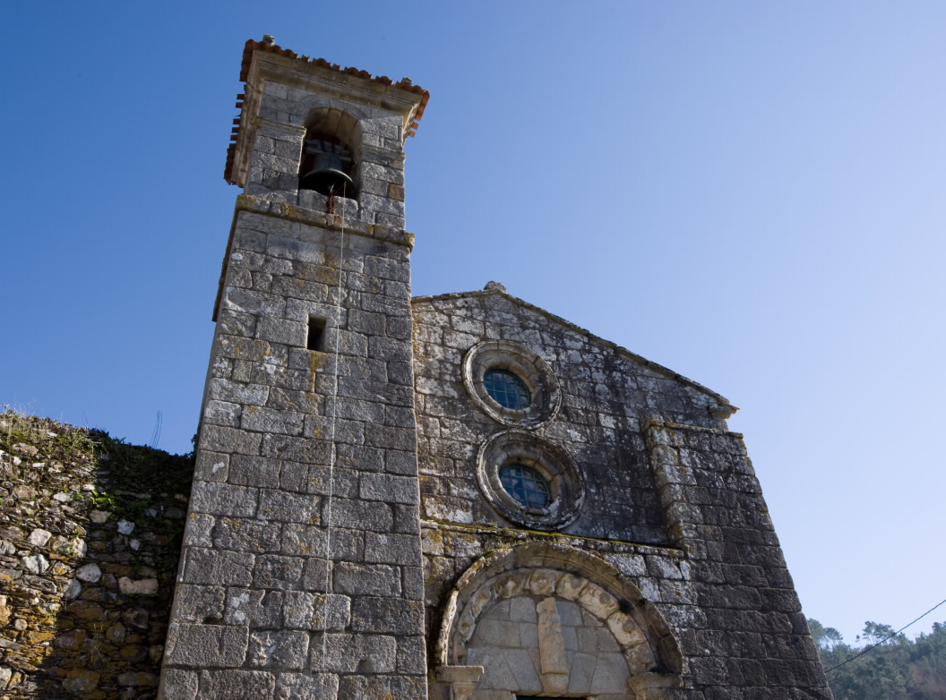 San Salvador de Camanzo. Fonte: Turgalicia.